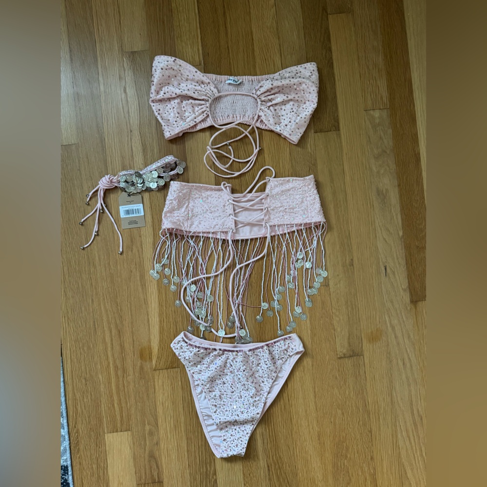 Her Pony the Label “Amethyst” Pink Sequin Set